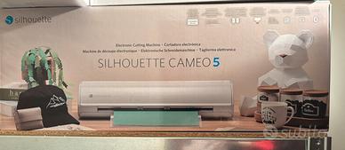 Silhouette Cameo 5