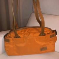 Borsa zippo arancione