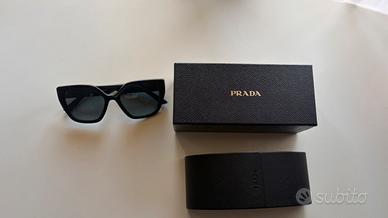 Occhiali da sole Prada
