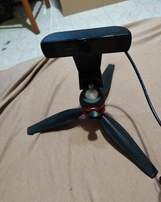 web CAM aukey 2k con treppiede