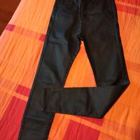 Pantaloni nuovi Stradivarius 