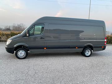 Mercedes sprinter gemellato 