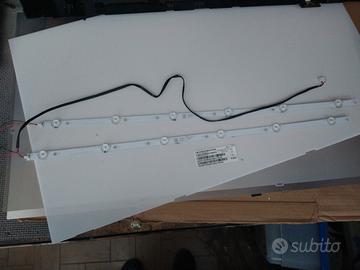 Due barre led per TV Philips 32 PFS6855/12