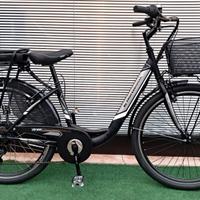 BICI ELETTRICA DONNA, NUOVA, GARANZIA 2 ANNI