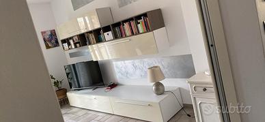 parete soggiorno 