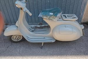 vespa vna 125  restaurata  e ciao teen epoca