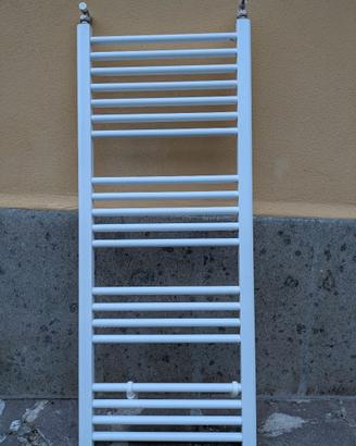 Termosifone bagno a parete scalda salviette