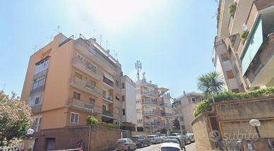 3 LOCALI A ROMA