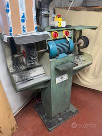 Macchina spazzolatrice/lucidatrice