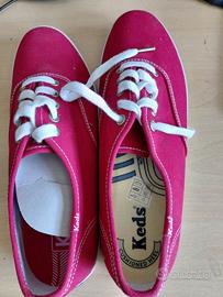 Scarpe da ginnastica da uomo Keds.