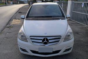 Mercedes benz classe B