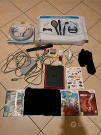 Nintendo Wii Mini + 4 giochi + accessori vari