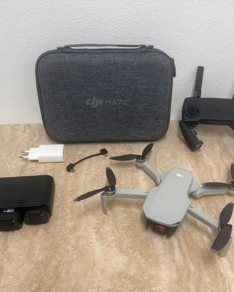 Drone DJI Mavic Mini kit Fly More Combo