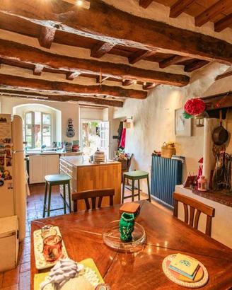 Rustico / Casale di 85 m² con 4 locali a Montesper