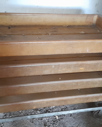 Contenitori in vetroresina