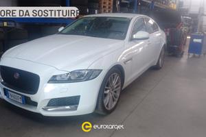 JAGUAR XF 2.0 D 180 CV AWD aut. Prestige