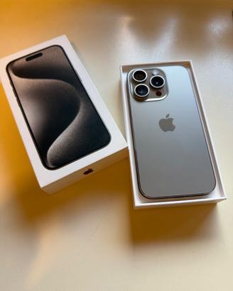 iPhone 15 pro SENZA UN GRAFFIO