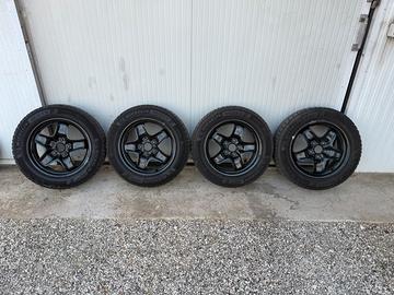 Cerchi con gomme termiche