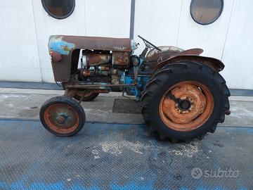 Trattore usato Amog 28 cv molto raro
