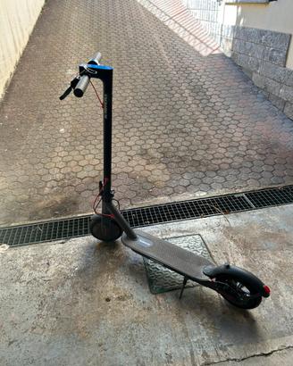 Monopattino eletrivo