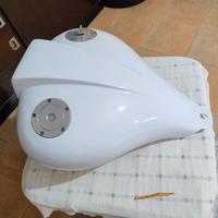 Serbatoio 16 litri in VTR per Honda Shadow VT 600