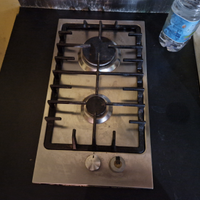 Piccola cucina con lavabo e 2 fuochi a gas ikea