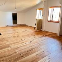 Parquet Rustico con Nodi e Screpi a Genova