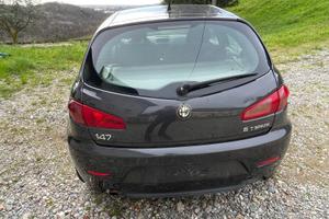Alfa Romeo 147, 5 porte 1.6 105CV 176000 km