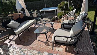 Set poltrone