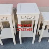 3 Tavolini porta lampade o porta piante colore avo