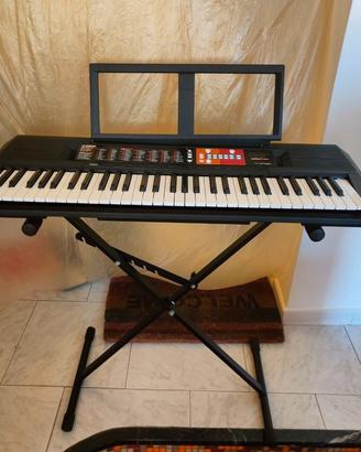 Tastiera Yamaha PSR-F51
