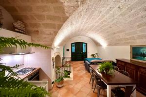 Casa open space a Mola di Bari