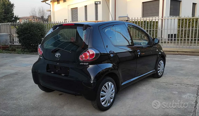 toyota aygo