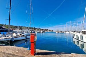 Posto barca con eventuale posto auto, Muggia