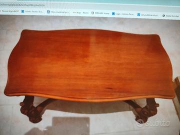 Tavolino in legno da sala 