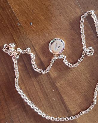collana di bigiotteria 