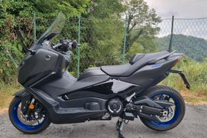 yamaha t max 560 2025