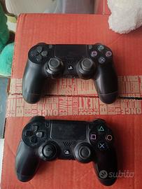 2 Joystick PS4 danneggiati 
