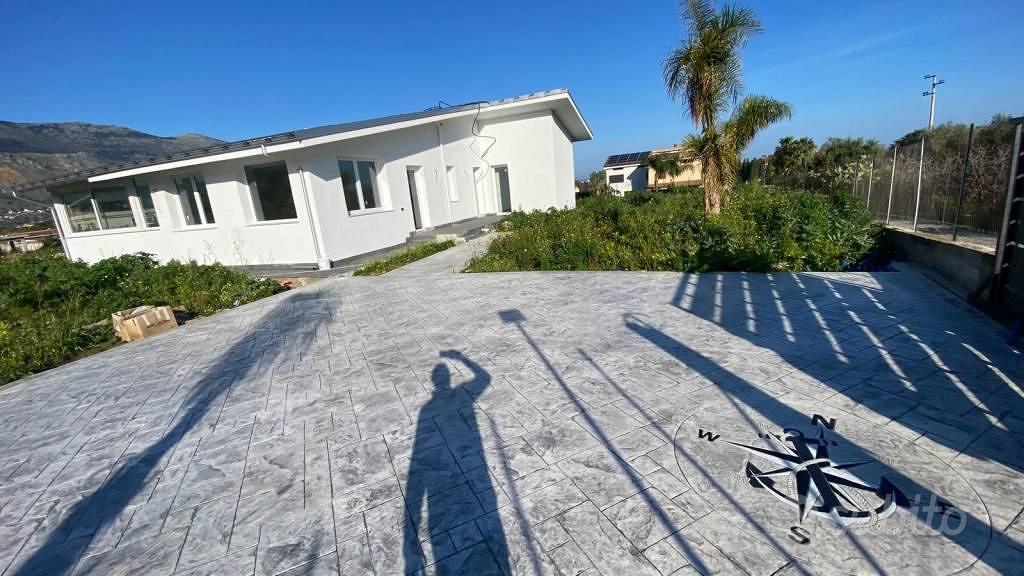 Villa di 230 m² con 5 locali a Carini - Vista 2