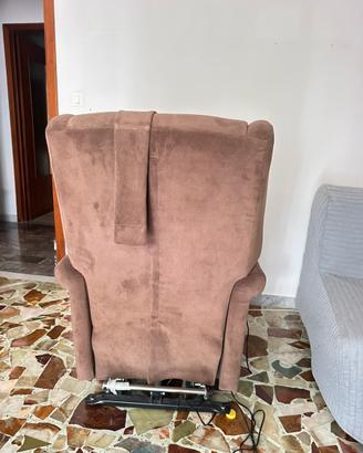 Poltrona elettrica reclinabile
