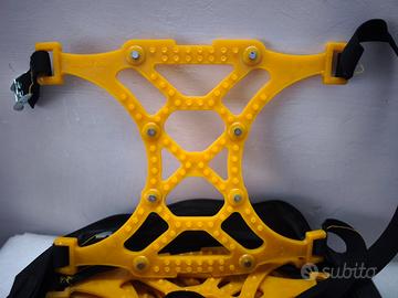 Catene da neve con  inserti rompi ghiaccio 