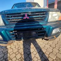 PARAURTI ANTERIORE PER PAJERO V60 GLX 2003