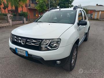 Dacia Duster 1.6 GPL Lauréate