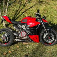 Ducati Streetfighter V2 - full optional