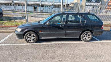 Honda Civic Aerodeck anno 1999 