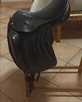 Sella Dressage