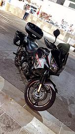 Suzuki v strom 650