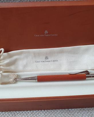 Penna a sfera Graf von Faber Castell