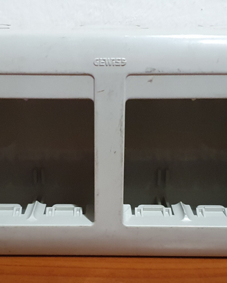 GEWISS GW27005 contenitore System 6 posti