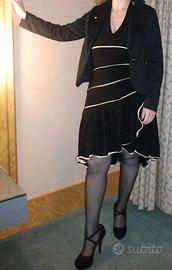 vestito nero Maxx con bordino dorato 